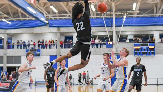 Eastview vs Wayzata Dec10-22 Earl Ebensteiner21